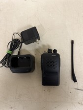 Vertex Vx-210u UHF Radios w/ charger 1