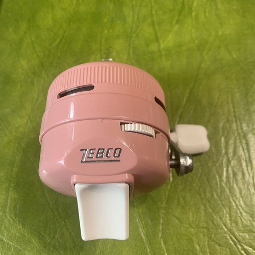 Vintage USA Rare Pink White ZEBCO Model 202 Spincast Spinning Fishing Reel NOS