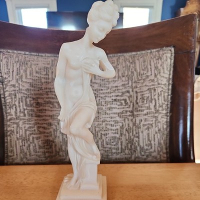 Hand Made Alabastrine Oxylite Statue from Greek