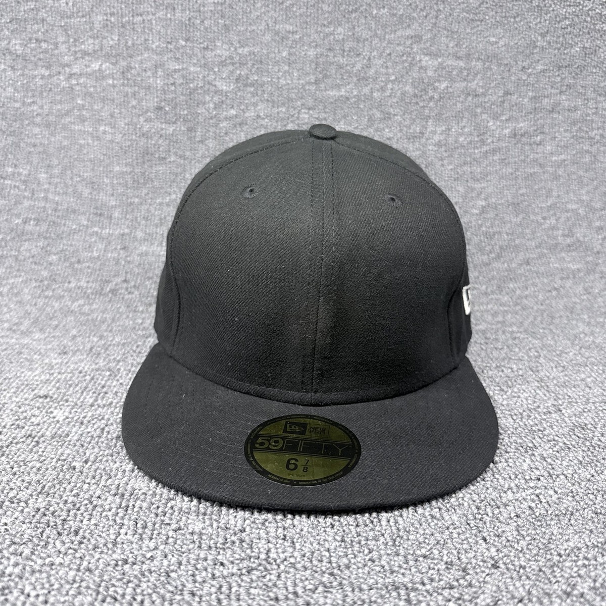 New Era 59FIFTY Blank Plain Black Fitted Hat Cap Size 6 7/8 Flat Bill
