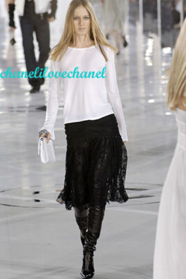 CHANEL 05A, FALL 2005 BLACK LACE DRESS SKIRT, FR 36