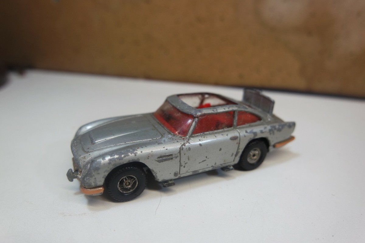 Corgi Toys Vintage James Bond 007 Aston Martin DB5 Silver