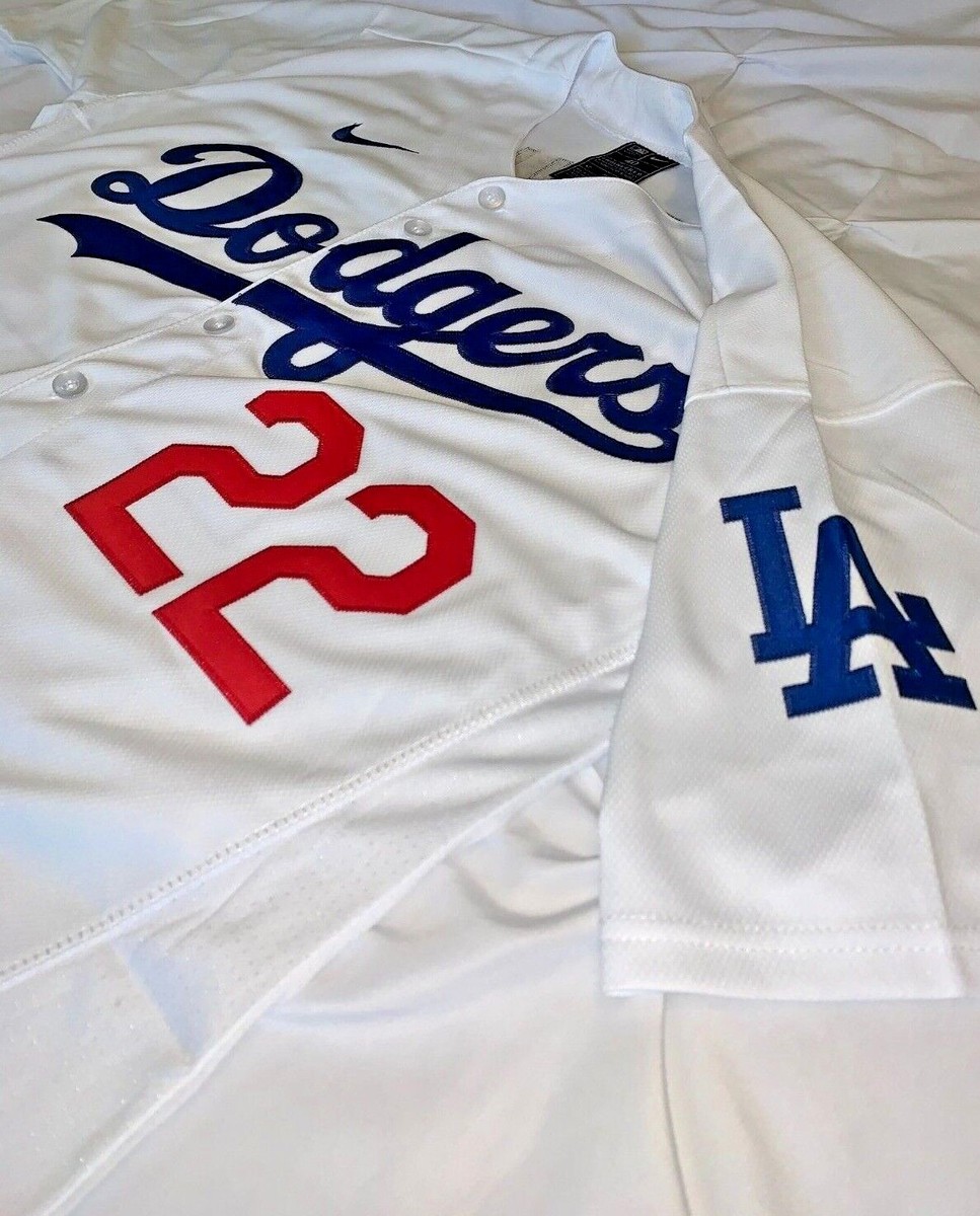 Dodgers コート Mサイズ 青白 Dodgers コート Mサイズ 青白 楽天市場】dodgers jacketの通販