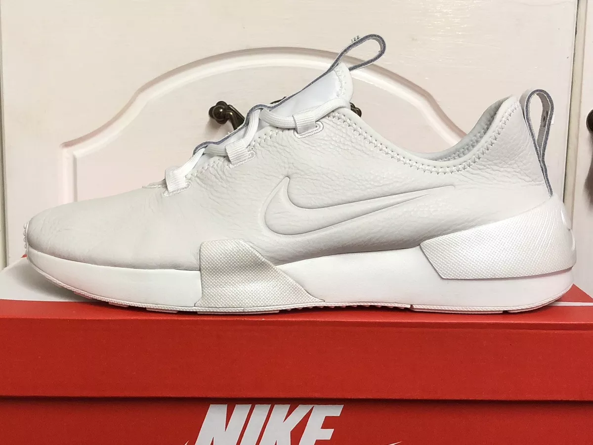 Nike ashin trainers in best sale white