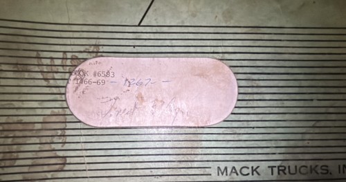 OEM 1966 - 1967 Mack Parts Book R615ST Model Truck Parts Book - Number 6583 - Foto 3 di 22