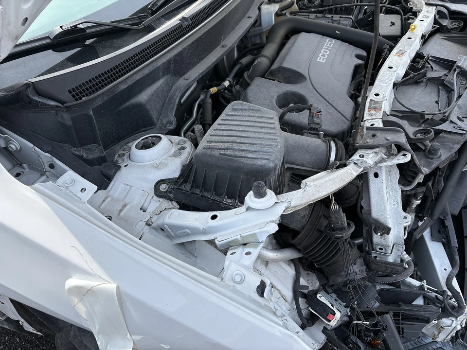 Conjunto de filtro de aire usado se adapta a: 2019 GMC Terrain Grade A Foto 3 de 4