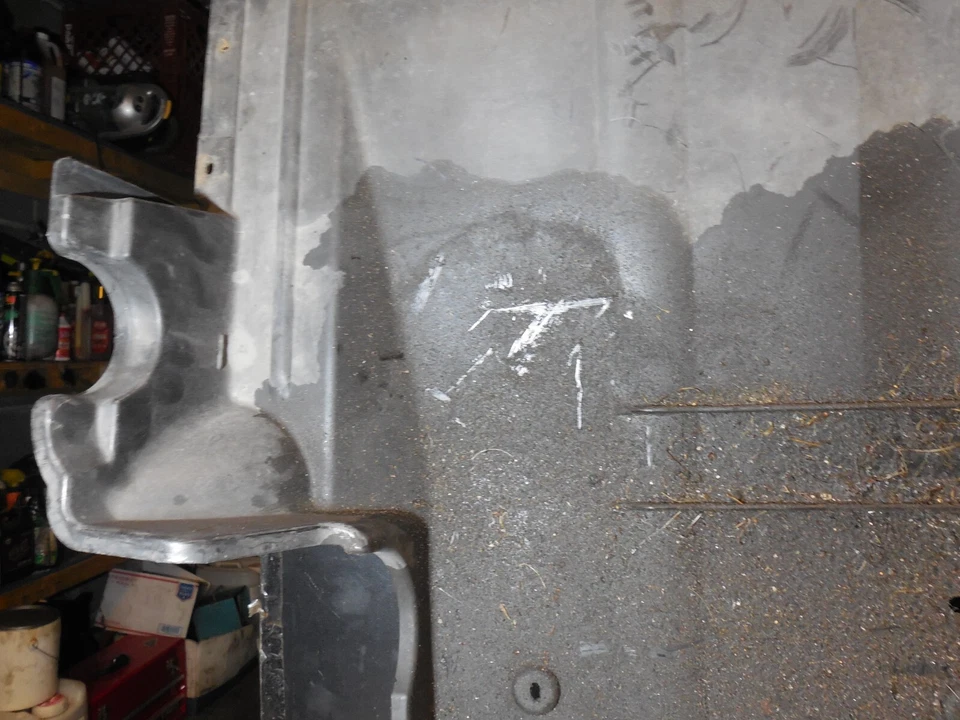 Protector contra salpicaduras del motor bandeja panel bandeja panel 8242567 01–05 BMW E46 325i 330i Foto 4 de 4