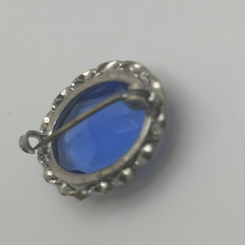 Antike viktorianische Brosche blau facettiertes Glas Silber Verschluss 1” x 0,75” - Bild 7 von 8