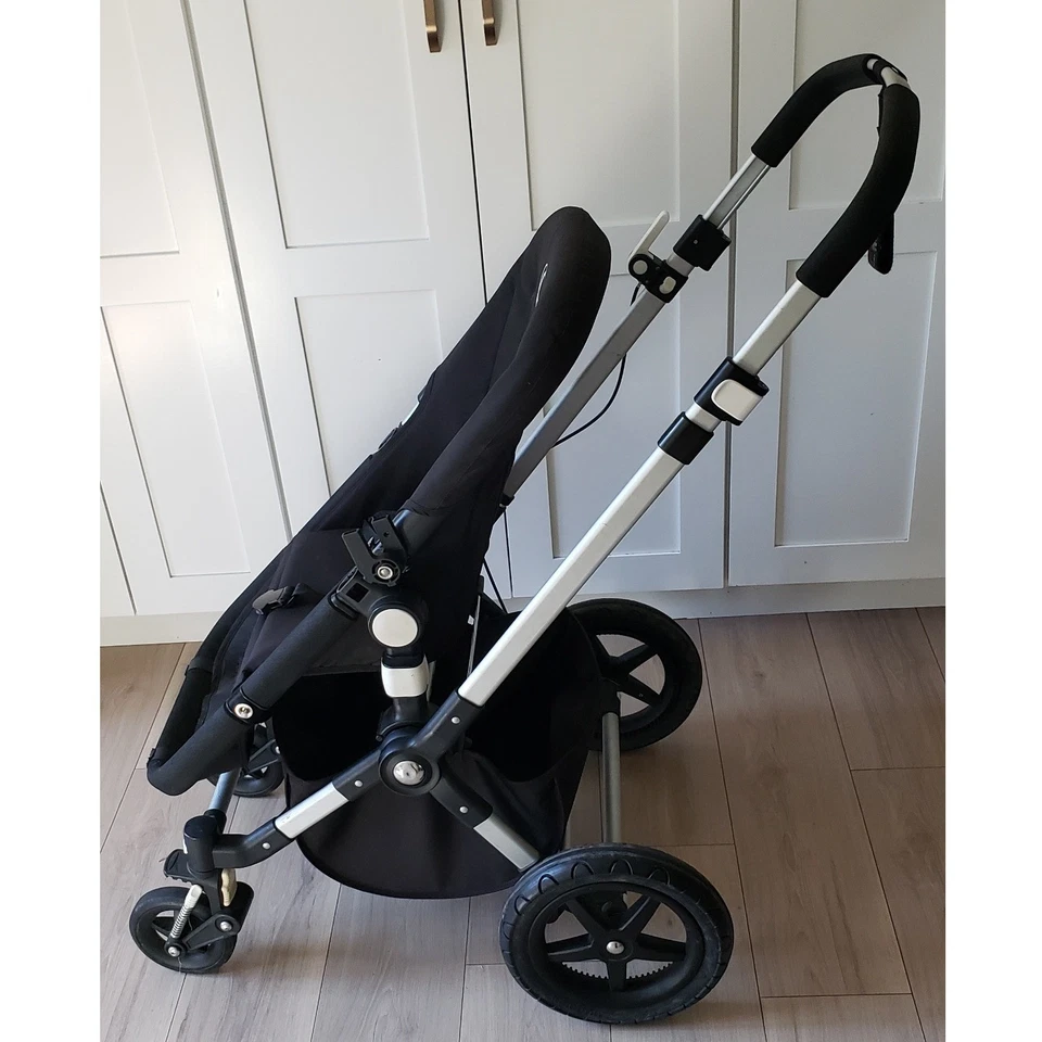 Cochecito Bugaboo Cameleon 3 negro moisés asiento rosa compacto de viaje Foto 4 de 4