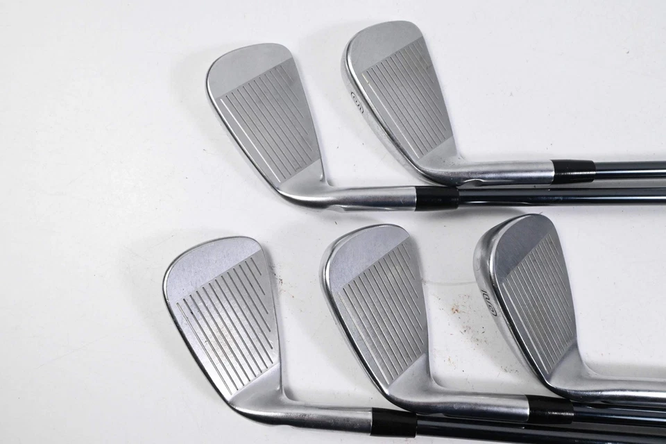 Ladies Ping i210 Irons / 5-9i / White Dot / Ladies Flex Recoil Dart ESX 50 - Image 3 of 4