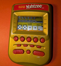 Hasbro Gold Yahtzee 2002 Electronic Handheld Game 04511 Tested