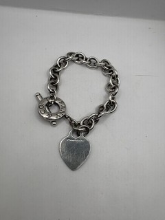 Tiffany & Co. 43.8g 925 Sterling Silver Heart Tag Toggle Bracelet 8”