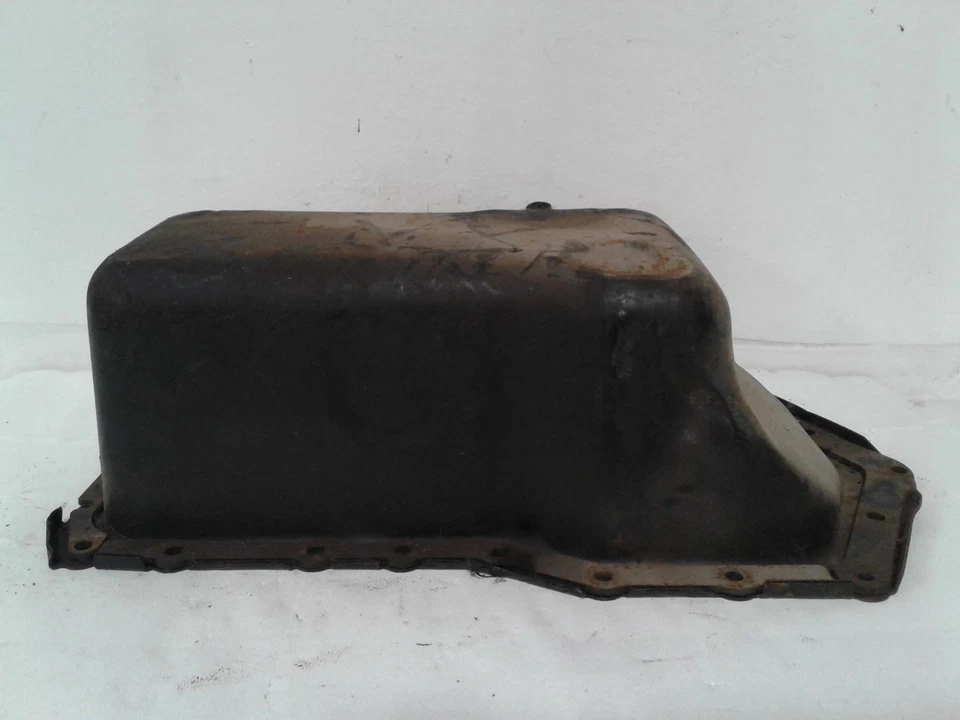 Used Engine Oil Pan fits: 1995 Oldsmobile Silhouette 6-231 3.8L w/o oil level se Foto 2 de 4