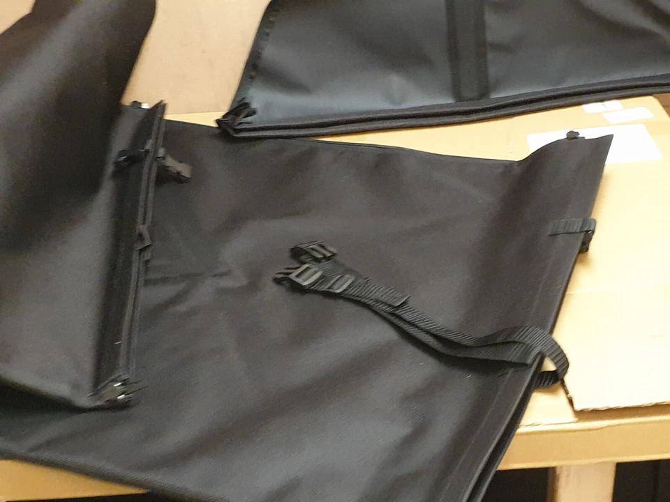 Cubierta protectora asiento trasero Suzuki Sx4 S-Cross 990E0-78R44 genuina NUEVO Foto 4 de 4