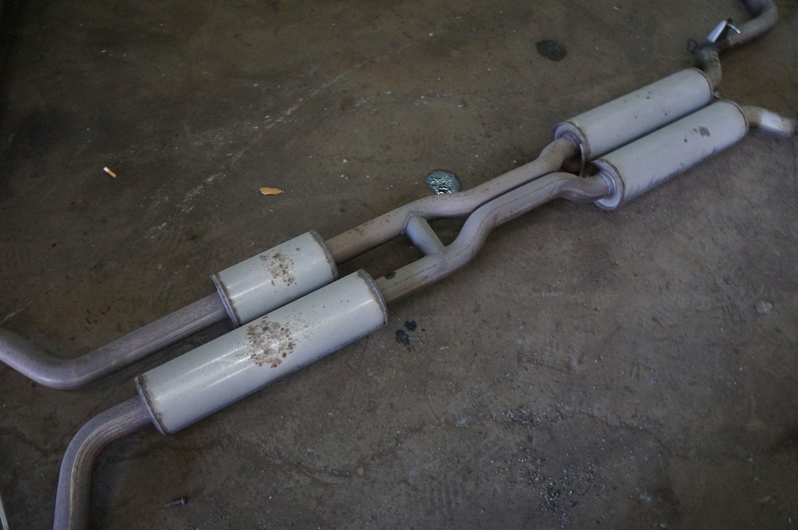 Exhuast Muffler Silencer Assembly Rolls Royce Phantom 2003-17
