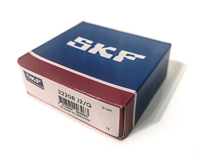 1 Stück ZVL Kegelrollenlager / Schrägrollenlager 32208 A