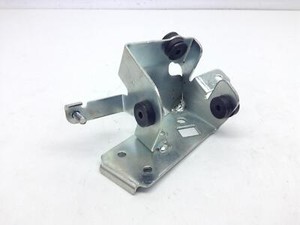 STAFFA SUPPORTO POMPA ABS PIAGGIO VESPA PRIMAVERA 4T 3V IE ABS E5 KM0 125 2020