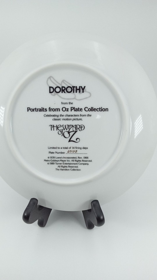 WIZARD OF OZ COLLECTOR PLATE DOROTHY EBay wizard-of-oz-collector-plate-dorothy-ebay
