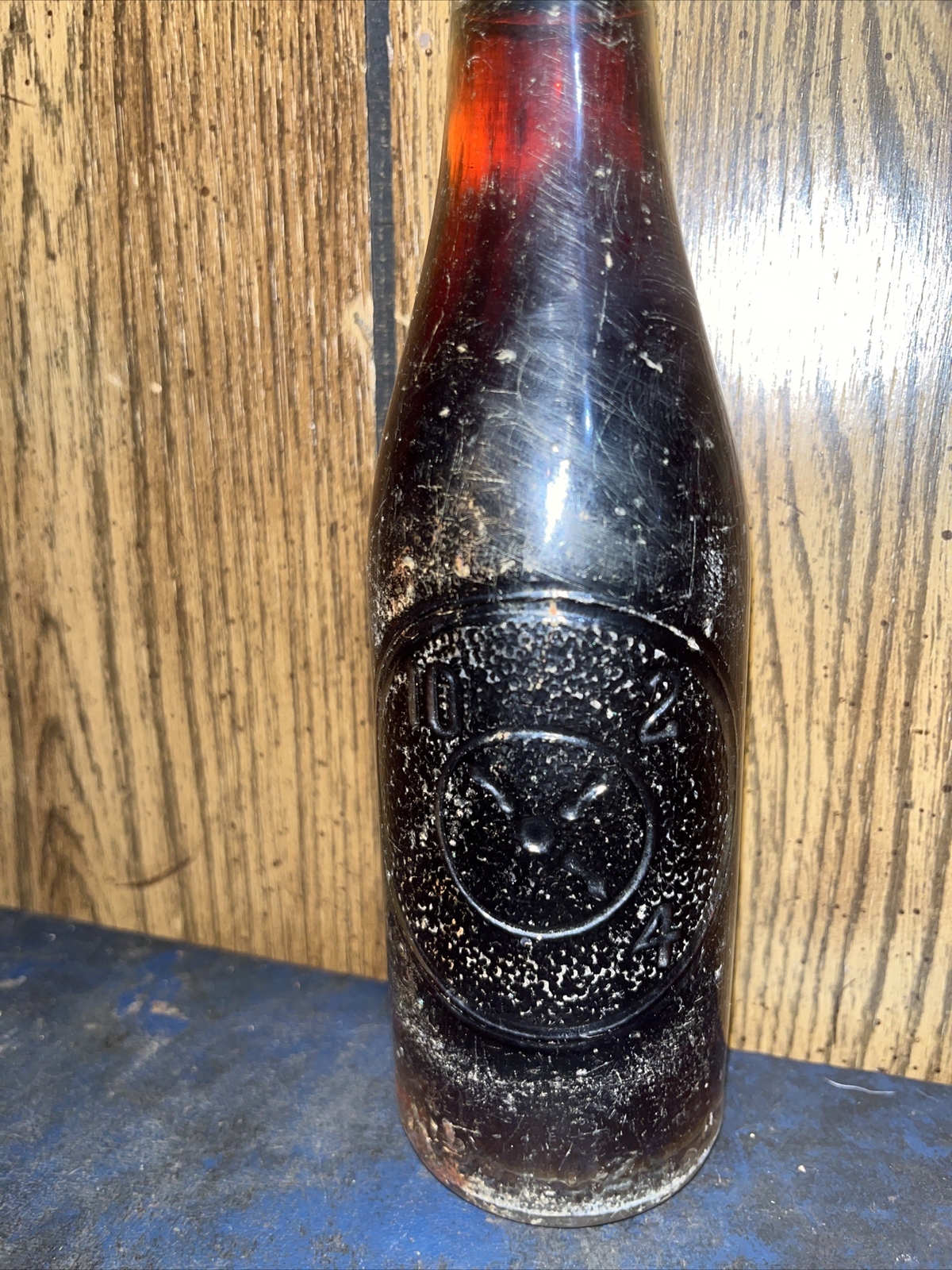 Full 6 1/2 Oz. Embossed 1930’s 10 2 4 Dr Pepper Soda Bottle, Wilmington