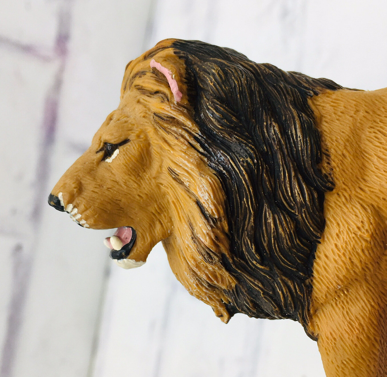 Lion Figure Safari Ltd Wildlife Animal Kingdom King Jungle Male Zoo Toy