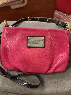 NEW Lux Designer Marc Jacobs Percy Hot Pink Ostrich Embossed Leather Crossbody