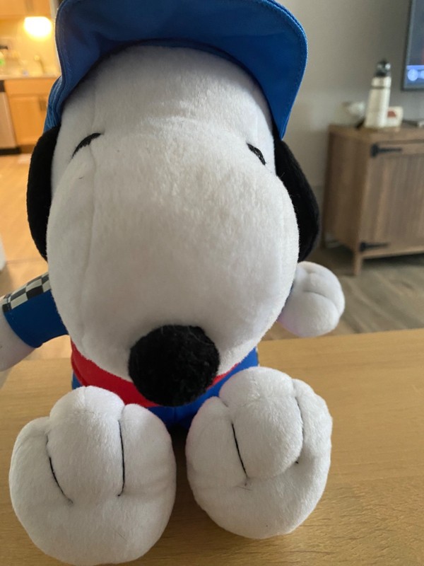 MetLife Peanuts Snoopy Auto Race Car Driver 6” Plush