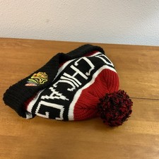 NHL Chicago Blackhawks Cuffed Acrylic Knit Hat with Vintage logo Red/Black S