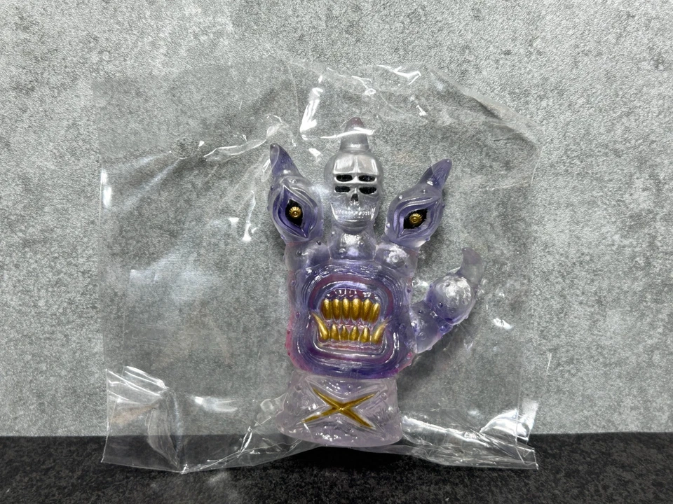 VAG VINYL ARTIST GACHA Four Fingers T.W Sofubi Vinyl Figure 5 types complete set - Image 4 of 4