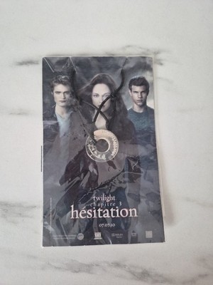 Armband Kordel + Medaille The TWILIGHT Saga ECLIPSE Hésitation 2010 Metall Neu