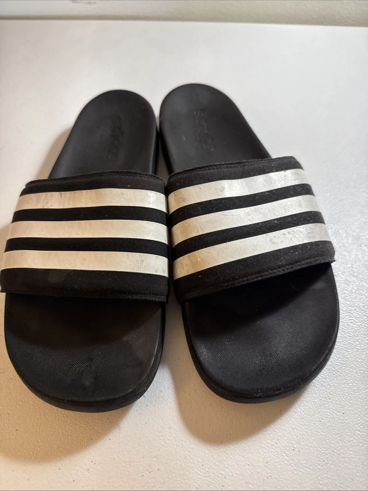 Adidas Adilette Aqua Unisex Slides US 10 Core Nero Bianco Nuvola (F35543)
