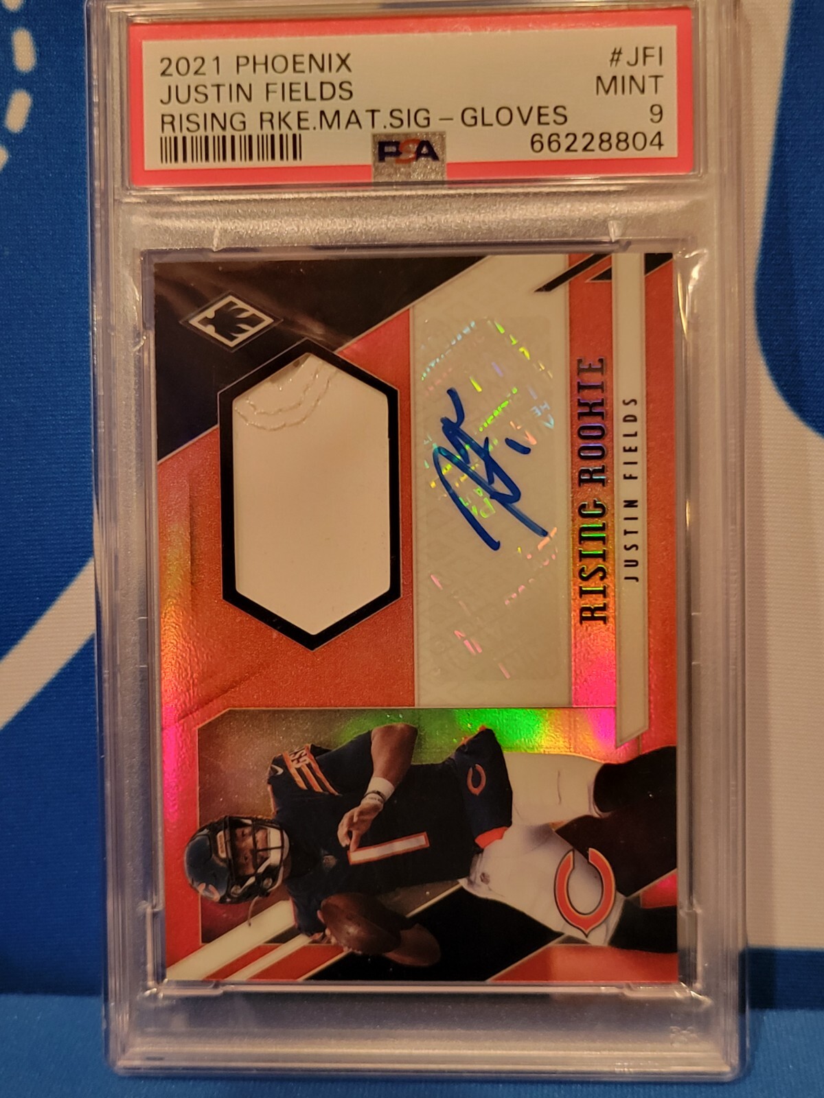 Justin Fields Panini Phoenix Rising Rookie Material Signatures #JFI Gloves