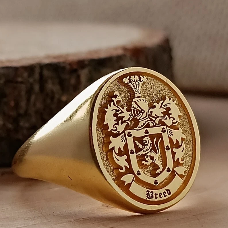 Anillo escudo de armas de oro anillo de sello para hombre anillo de sello personalizado anillo de escudo familiar Foto 4 de 4
