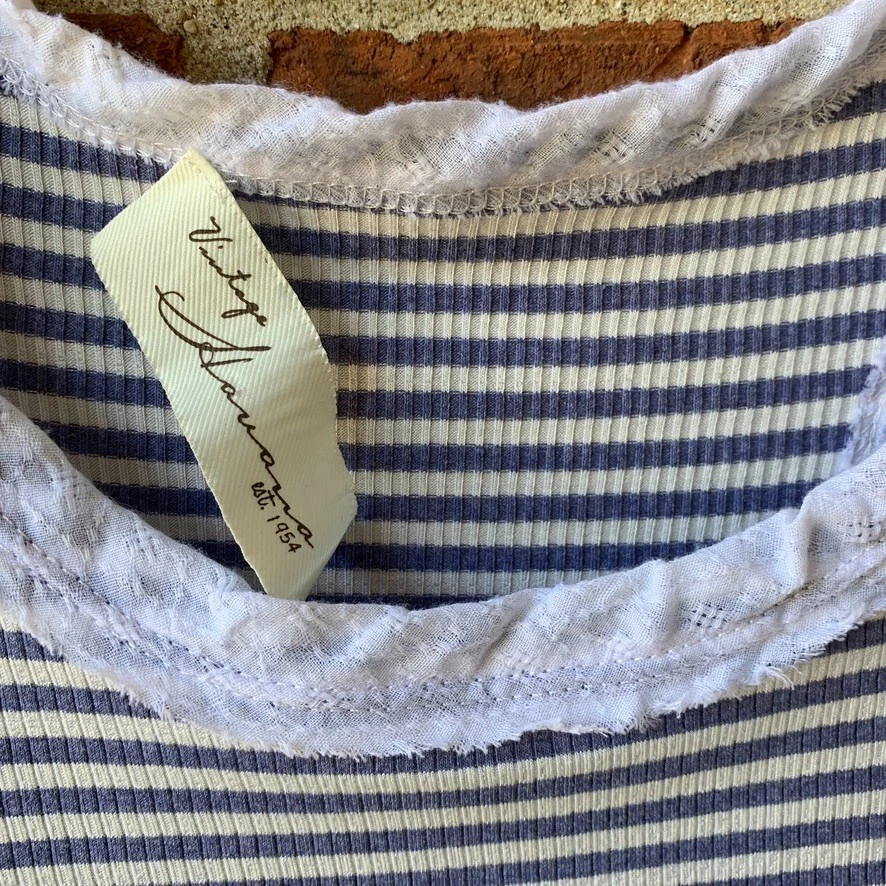 VINTAGE HAVANA Women's Tank Top Blue and White Striped Asymmetrical Hem Sz M - Image 2 of 4