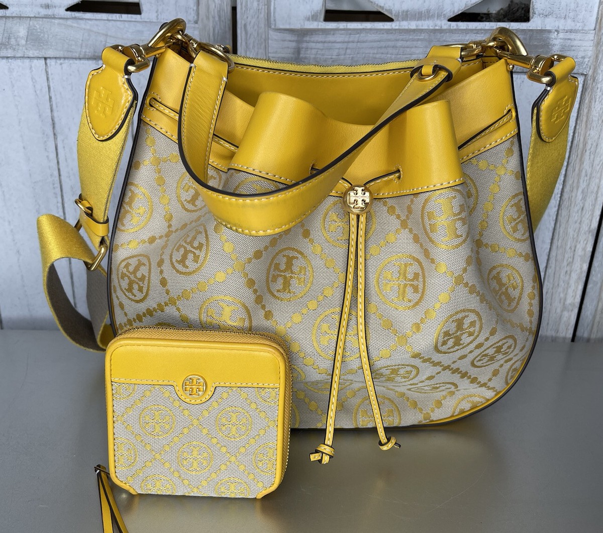 Tory Burch かごバッグ ベージュ/イエロー定価75240円 Tory