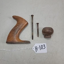 VINTAGE UNION NO 26 TRANSITIONAL WOOD PLANE HANDLE TOTE KNOB & HARDWARE H103