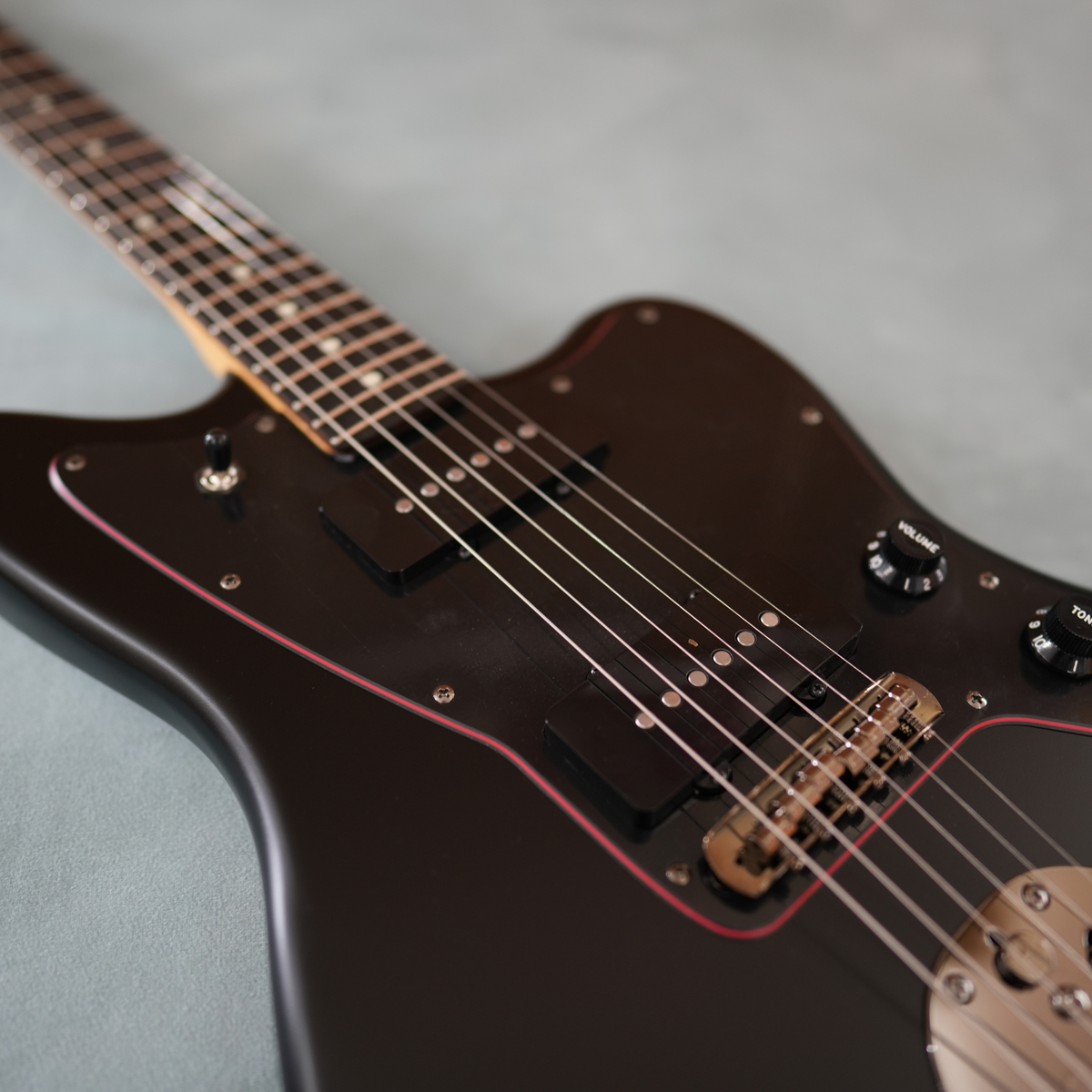Fender Made in Japan 2025 Limited Hybrid II Jazzmaster Noir