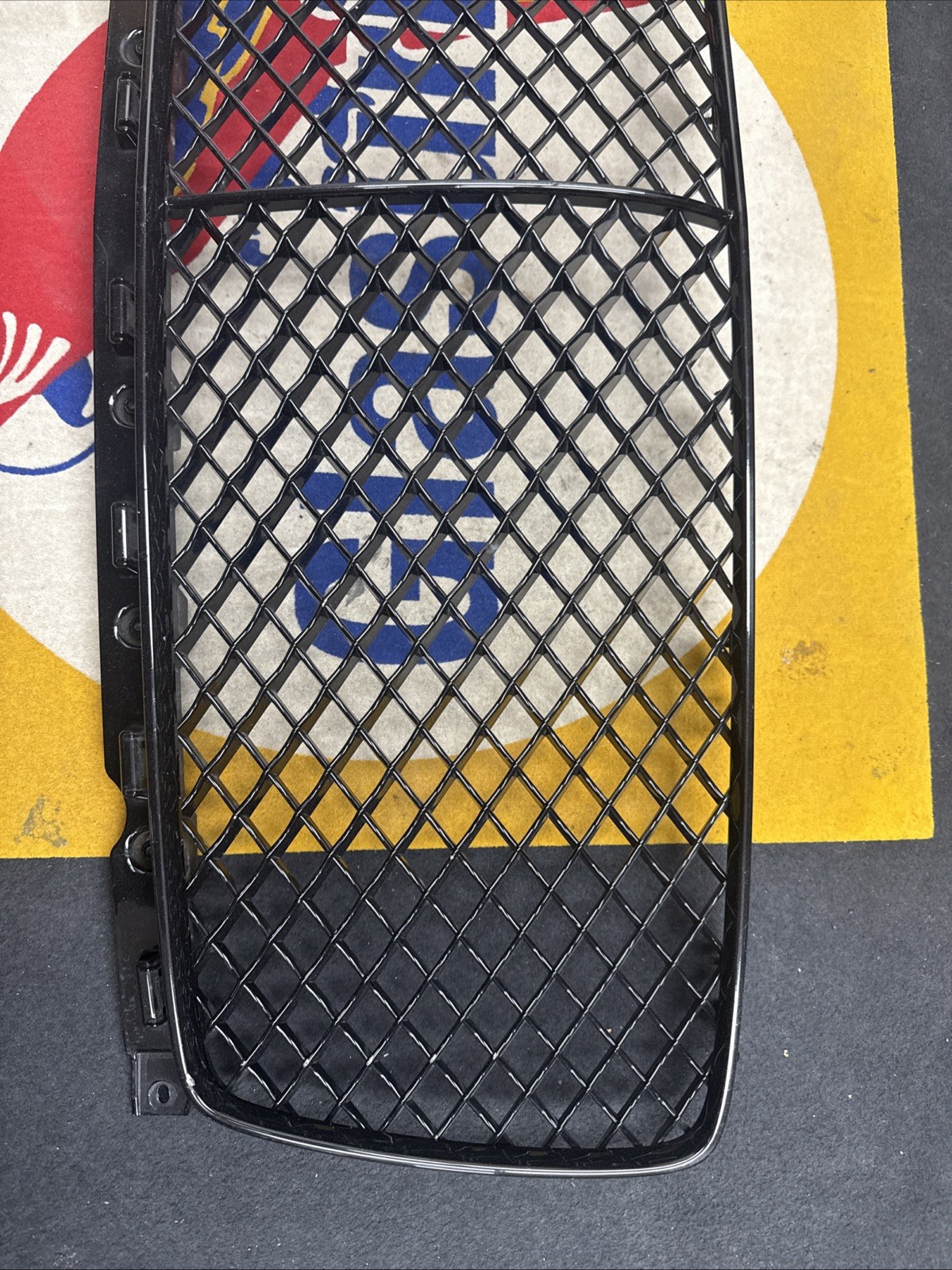19-22 Front Center Grill Bentley Continental Gt OEM# 3SD 853 667A W/O Camera