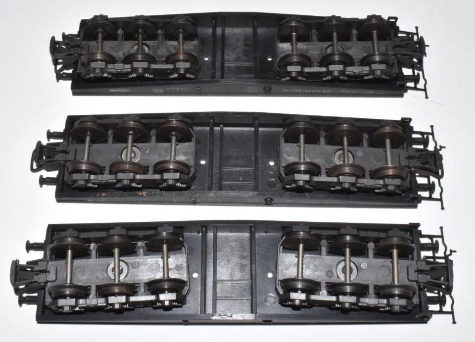 Liliput H0 9 Stück Schwerlastwagen SSym je 6 Achsen der DB in Ep. III Wagenset - Bild 4 von 4