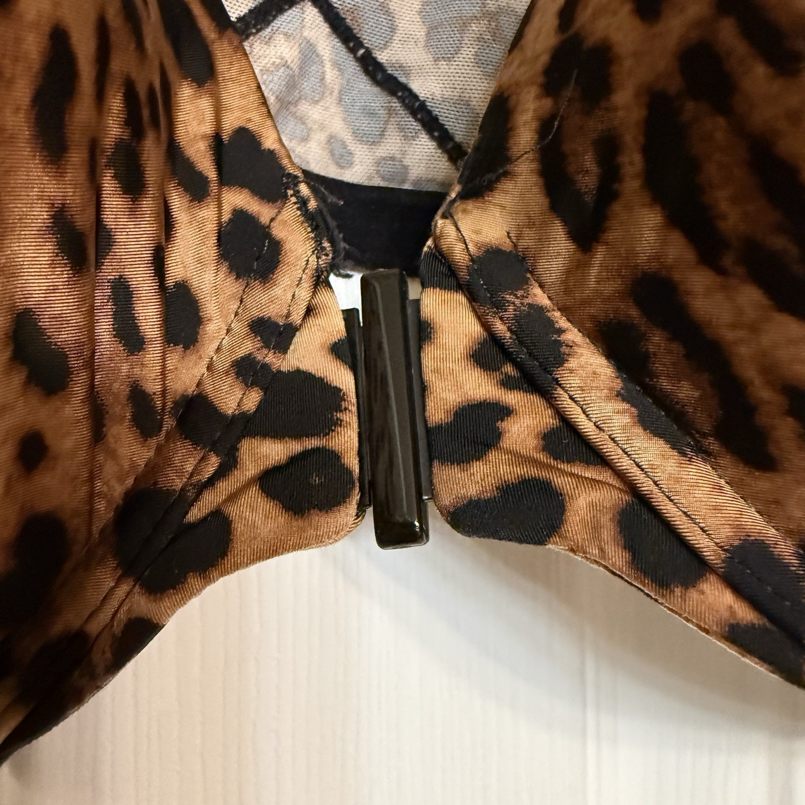 Torrid Leopard Print Front Close Back Smoothing B… - image 2
