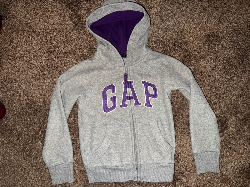 Gap Girls Zip Up Hoodie Size 6-7 Used