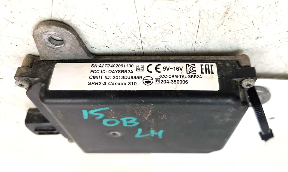 Sensor de radar de punto ciego trasero Subaru Legacy Outback 2015 diestro derecho OEM 87611AL01A Foto 2 de 4