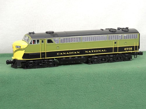 LIONEL CANADIAN NATIONAL C LINER FM DIESEL LOCOMOTIVE LEGACY 2233272 O SCALE NIB - Picture 3 of 18