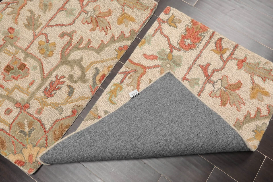 Set of two Handmade 100% Wool Transitional Area Rug Beige, sage 2' x 3' - Image 3 of 4