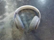 Beats Studio Pro Over-Ear Headphones Sandstone