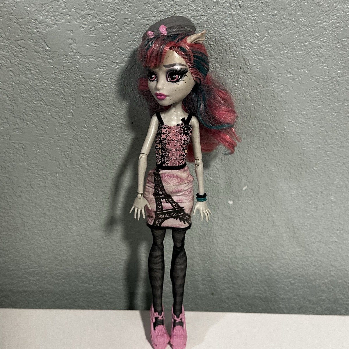 Monster High Rochelle Goyle Scaris City Of Frights | eBay