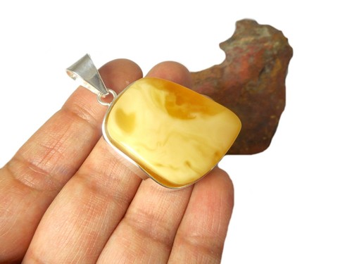 Butterscotch AMBER Sterling Silver 925 Gemstone PENDANT - Gift Boxed - Picture 6 of 8