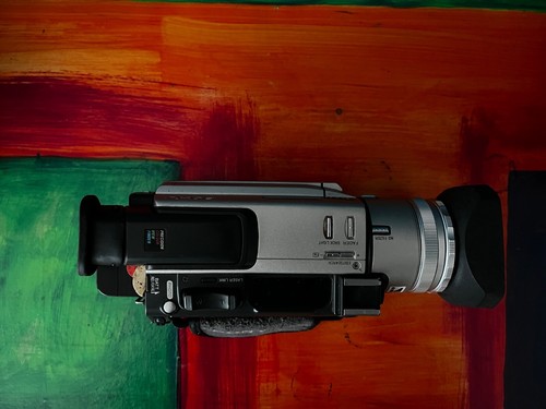 SONY DCR-TRV900E PAL 3CCD HANDYCAM VISION MINI DV PAL DIGITAL VIDEO CAMERA/RECOR - Imagen 17 de 18
