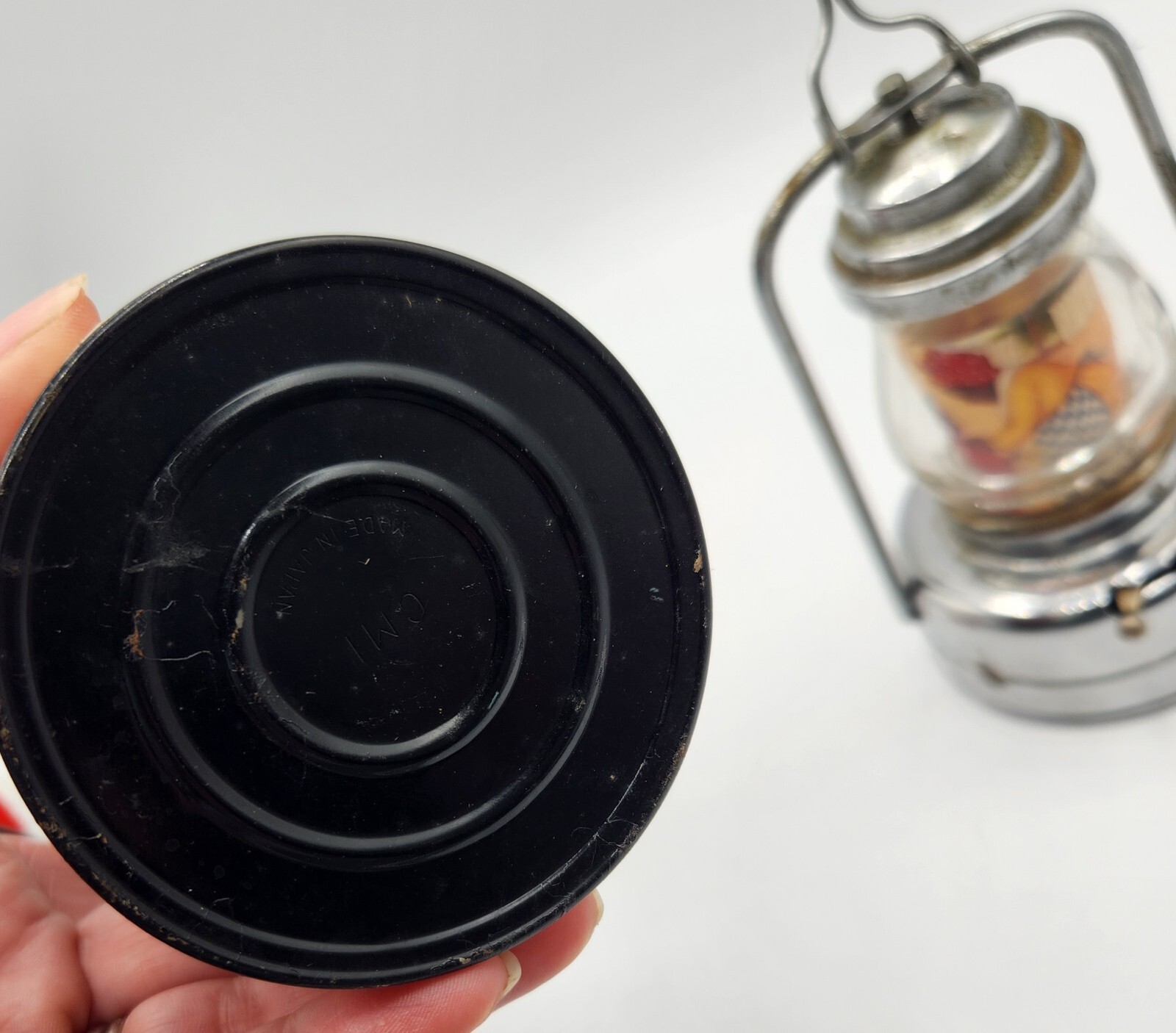 Amico Battery Operated 1950s Santa Light Christmas & Lantern, Winking