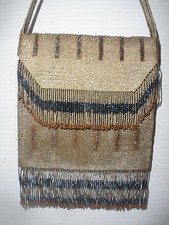 BEAUTIFUL ANTIQUE ART DECO BEADED PURSE
