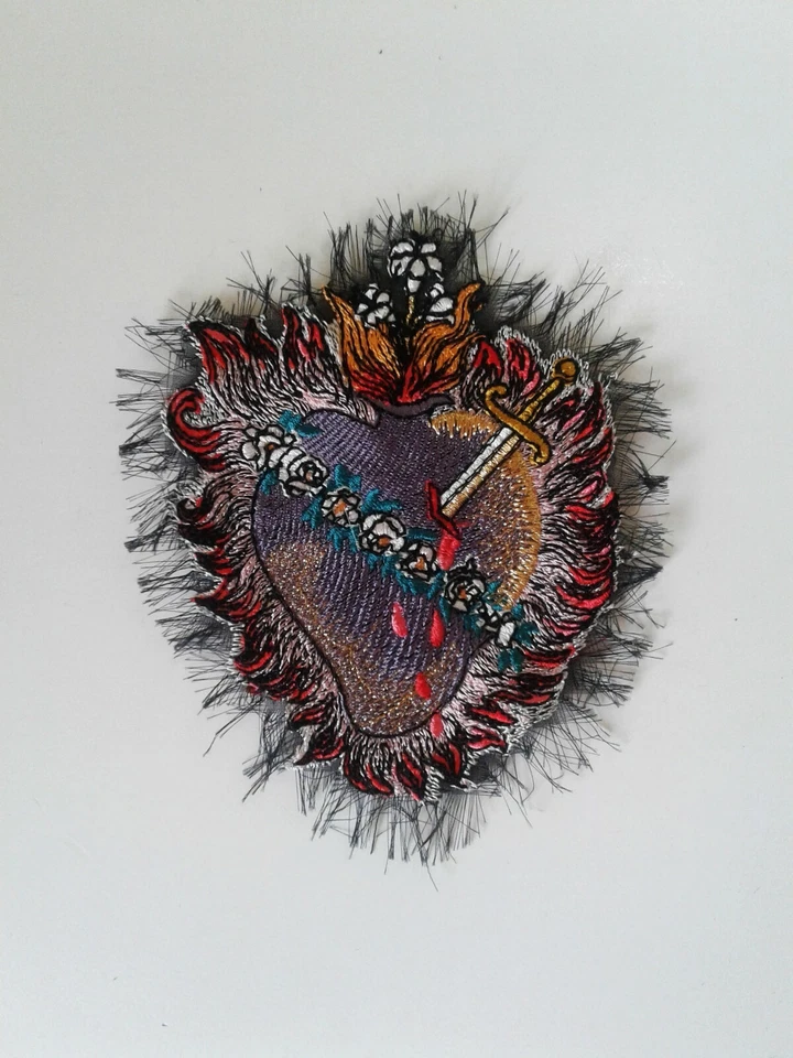 Parche bordado grande hecho a mano Sacred Heart Milagro Foto 2 de 4